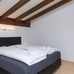Alpesi faház Maison Le Fontany By Interhome Crans-Montana